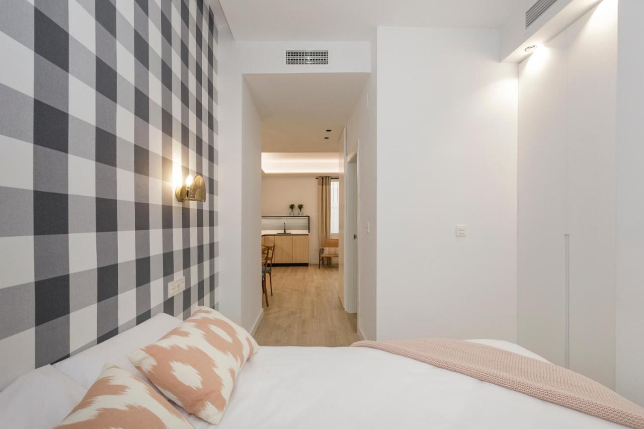 Hi Room - Smart Apartments - He 0 Granada Exteriör bild